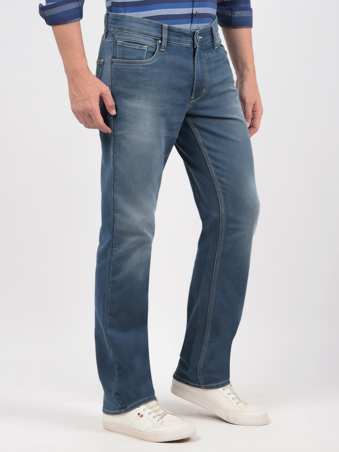 Numero Uno Men Solid Blue Jeans